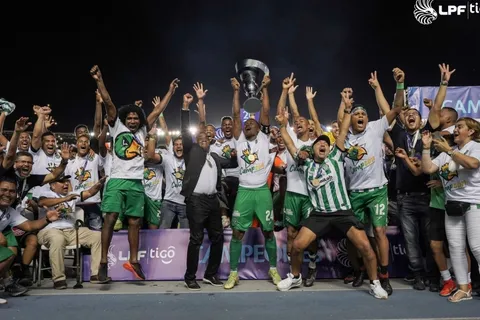 59 años de espera y trabajo que valieron la pena para Alianza FC