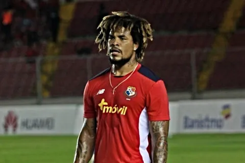 Román Torres volvería al fútbol de panamá luego de estar en Costa Rica con el Cartaginés