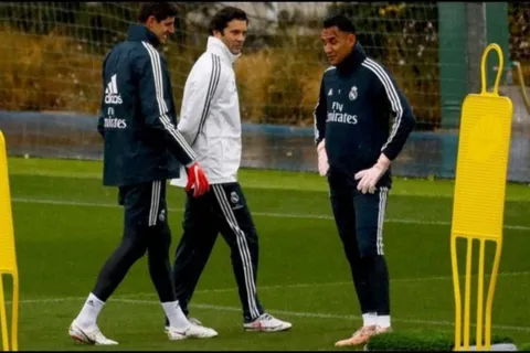 Los números de Keylor Navas con Santiago Solari