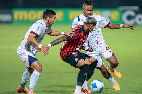 “Un hijo acaba de nacer”: mientras Alajuelense sufre, en Panamá se ríen de su derrota en la Copa Centroamericana