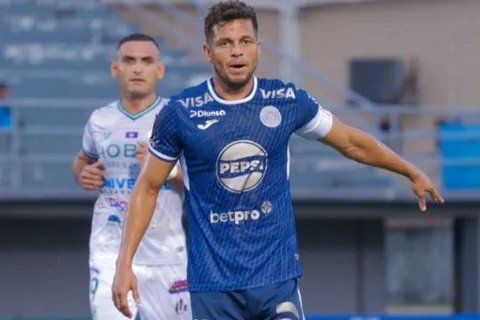 Marcelo Santos se olvida de Motagua y su destino sería otro club grande en Honduras