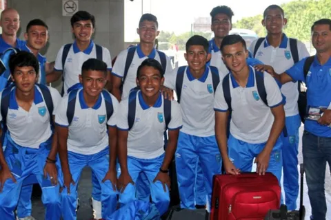 Guatemala sub 17 ya está en Europa para jugar torneo internacional