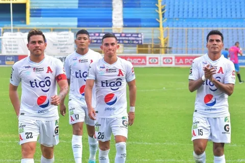 Oficial: Alianza no prestará jugadores a la Selección de El Salvador