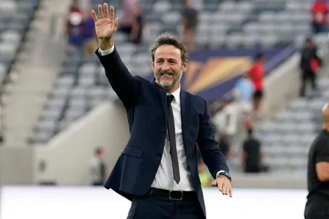 Thomas Christiansen y Panamá celebran el logro de uno de sus legionarios a pocos días de la Eliminatoria