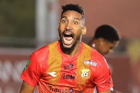 Jafet Soto no la vio venir: Marcel Hernández consigue un nuevo club en Costa Rica