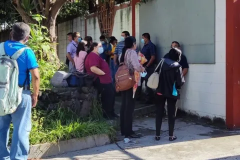 Empleados de la Fesfut esperan el pago de su salario