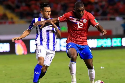 Eliminatorias Concacaf: Costa Rica venció a Honduras con gol en tiempo de descuento [VIDEO]
