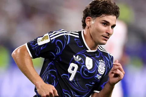 ¿Por qué no juega Julián Álvarez en Argentina vs. Cabo Verde por el Mundial 2026?