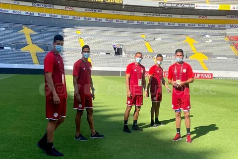 Alineación de Costa Rica para su debut en el Preolímpico