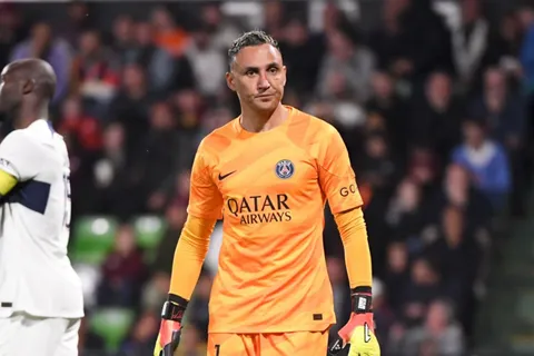 Keylor Navas sigue sin saber donde jugará esta temporada. (Foto: Getty Images)