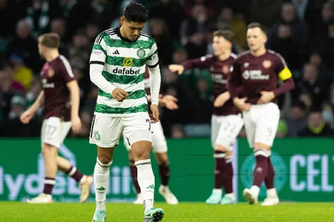 Celtic de Luis Palma sumó otra derrota y comienza a perder la ventaja
