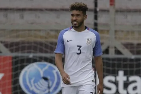 Danilo Acosta ilusiona a Honduras sobre su futuro con La H