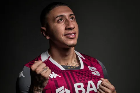 No vuelve en Saprissa: Wanchope recibe una noticia que no esperaba sobre Marvin Loría