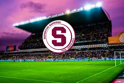 Salió campeón con Saprissa, lo echaron del club y ahora revela lo que más le duele a la afición morada: "Todo ha cambiado"