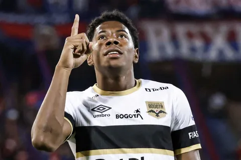 "0824 en la casa": Honduras obtiene la reacción más esperada de Dereck Moncada y revela quién es su referente para hacer goles