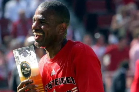 El día que Maynor Suazo llevó al Colonia a la Bundesliga