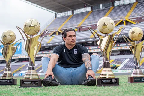La confesión de Luis Paradela que hace llorar a todo Saprissa en su despedida