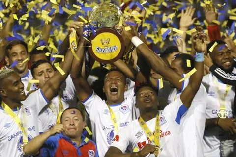 ¡Reyes de su tierra! Olimpia aparece en prestigioso Top 10 internacional