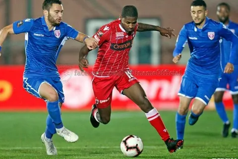 Penedo y Cooper vuelven en triunfo agónico del Dinamo