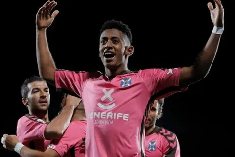 Tenerife insiste en recuperar al Choco Lozano