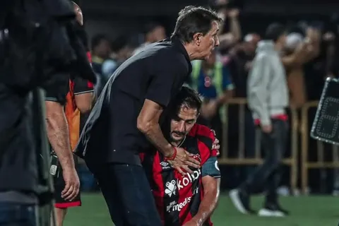 Limpieza a fondo en Alajuelense: Guimaraes le da el gusto a la afición con otra pesada decisión