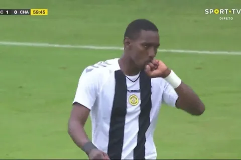 Bryan Rochez debuta con gol y asistencia en la segunda de Portugal
