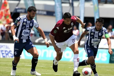 Cartaginés golpeó a Saprissa en el juego de ida de la semifinal del Torneo de Copa