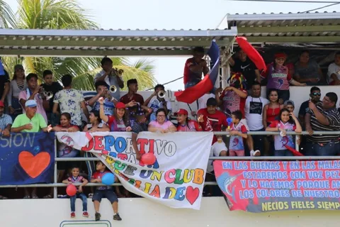 Guatemala tendrá aficionados en uno de sus juegos de cuartos de final