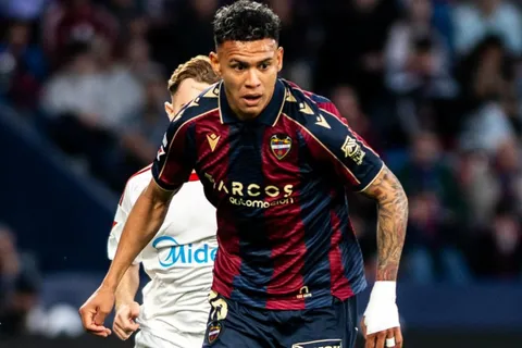 Kervin Arriaga recibe una mala noticia que deja en vilo a Honduras mientras Levante se juega la salvación