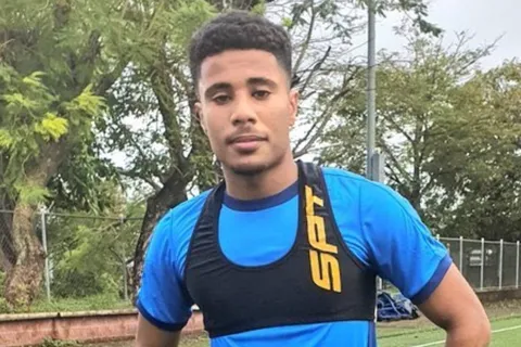 Marcus Velado-Tsegaye habló tras su primera práctica con la Sub 20
