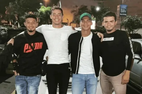 Jugadores del Once Deportivo donaron alimentos para los más afectados en la pandemia