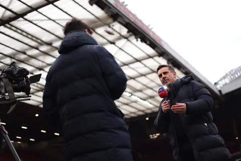 Gary Neville: las críticas públicas de Fernandes serían solo el 1 o 2 % de lo que se dice internamente en el United