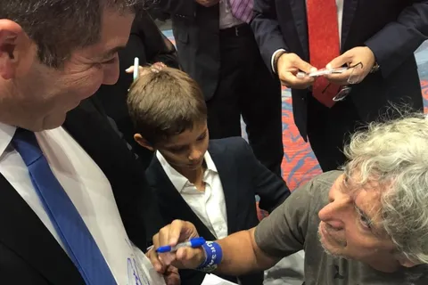 Fernando Palomo emociona a todo El Salvador con mensaje sobre el 'Mágico'