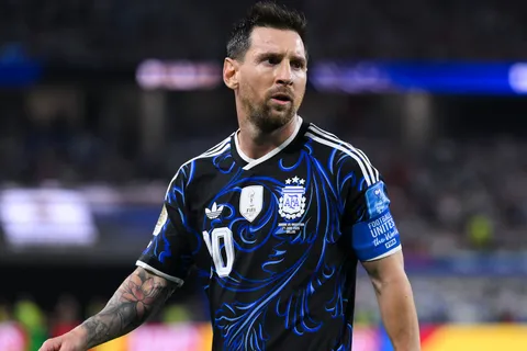 La cábala que inquieta a Inglaterra: por qué Argentina juega con camiseta azul en la semifinal del Mundial 2026