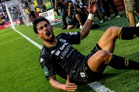 Qué necesita Saprissa para eliminar a Cartaginés y meterse en la final del Torneo Apertura 2025