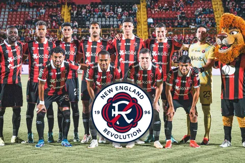 Alineación de Alajuelense vs. New England Revolution por la Copa de Campeones de Concacaf
