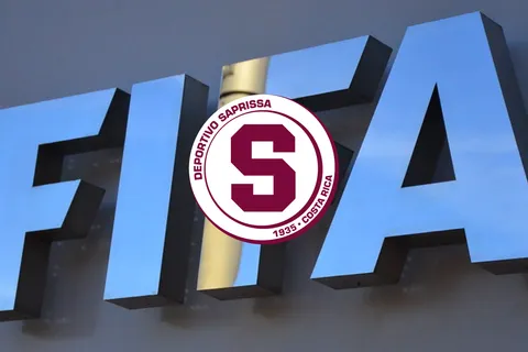 Saprissa ignoró una cláusula y le costó millones: el detalle del contrato de Jack Galindo que FIFA no perdonó