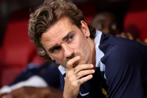 ¿Por qué no juega Antoine Griezmann en Francia vs. Inglaterra por el tercer puesto del Mundial 2026?