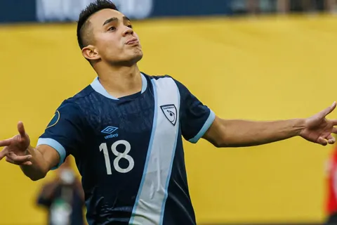 oscar santis-guatemala-antigua gfc