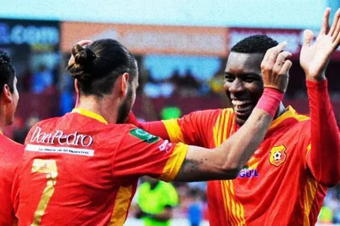 Herediano goleó 4-1 al Saprissa y es líder del torneo
