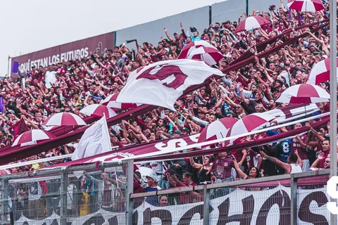 ¿Cuántos socios tiene Saprissa en Costa Rica?