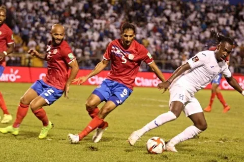 Honduras y Costa Rica igualaron en el Olímpico Metropolitano