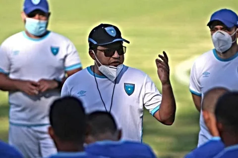 Amarini Villatoro se defiende: "El que no sabe de fútbol no lo va a entender"