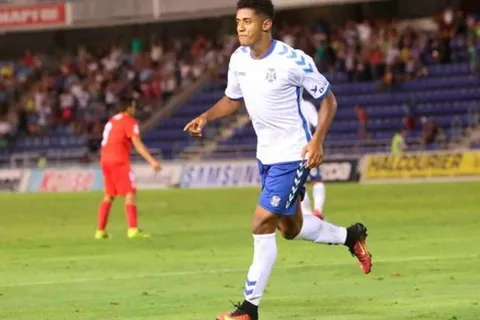 Choco Lozano se iría en el mercado invernal al Tenerife
