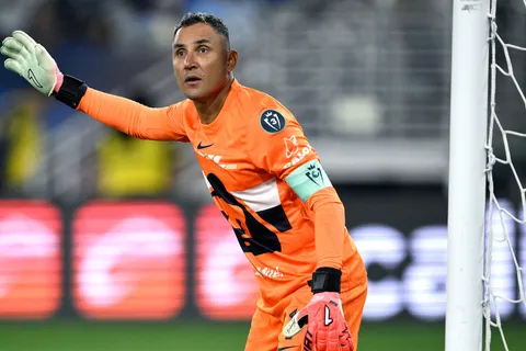 keylor navas-concachampions-pumas