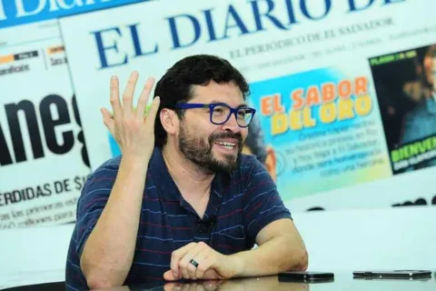 Conocé a Edwin Aguilar, el salvadoreño que ha dibujado a “Los Simpsons” durante 20 años