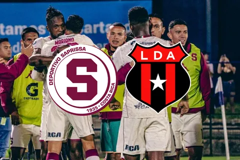 festejo de gol de saprissa-alajuelense