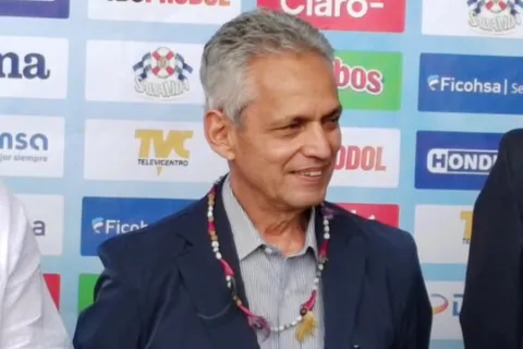 La Fenafuth confirma la agenda de Reinaldo Rueda en Honduras