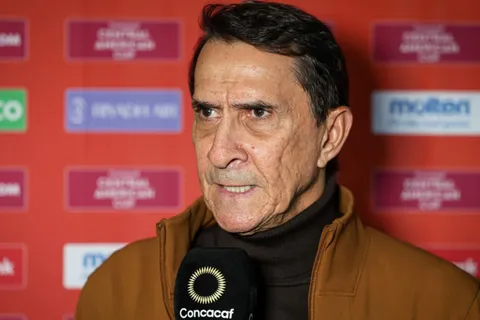 ¿Guimaraes se va de Alajuelense? La respuesta que nadie quiere dar