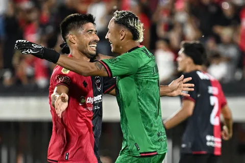 Keylor Navas en Newell's vs. Argentinos Juniors: hora y dónde ver hoy el partido en Costa Rica